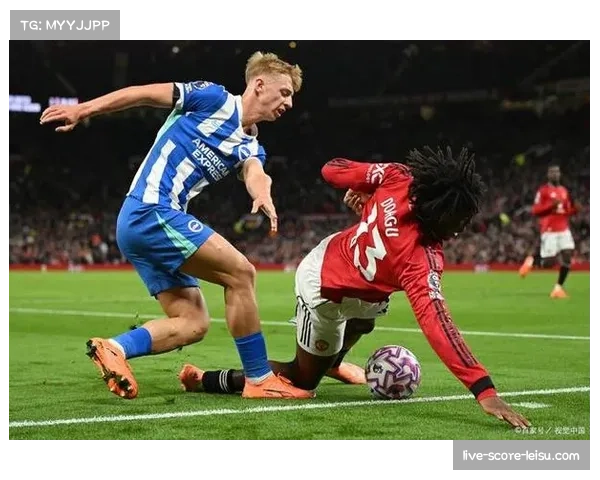 布伦特福德防守组织混乱 被布莱顿边路冲击打乱整体阵型